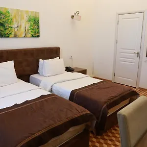زيارة الفندق